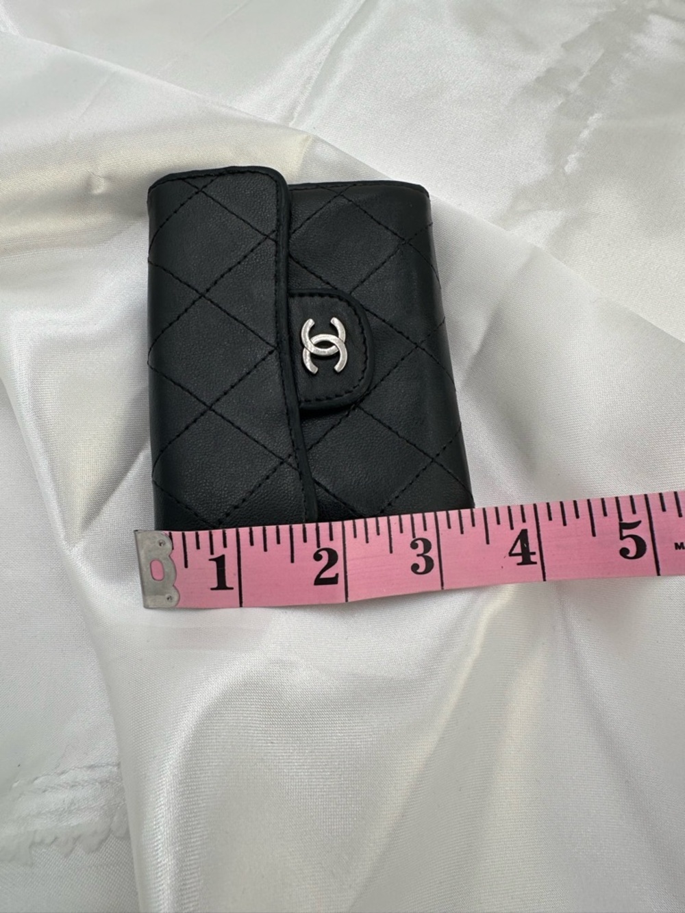 Chanel Matelasse Card Holder A509D1E9P9 - Picture 4 of 15